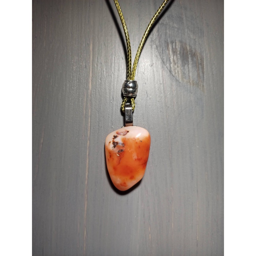Carnelian Agate Stone Pendant Necklace Waxed‎ Cord 16.5 Inch Break Away Closure